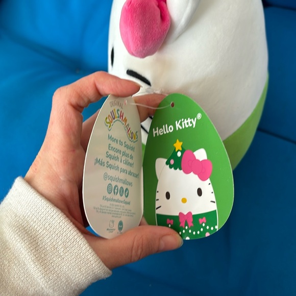 Original SquishMallows Hello Kitty Christmas Size 8 “ Inch 2024 NWTS - Picture 4 of 10